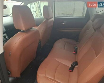 Черный Ниссан Кашкай, объемом двигателя 1.6 л и пробегом 207 тыс. км за 8600 $, фото 8 на Automoto.ua