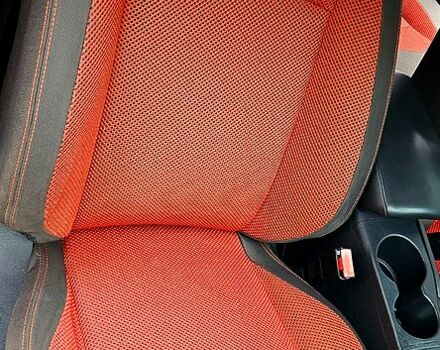 Черный Ниссан Кашкай, объемом двигателя 2 л и пробегом 143 тыс. км за 8300 $, фото 9 на Automoto.ua