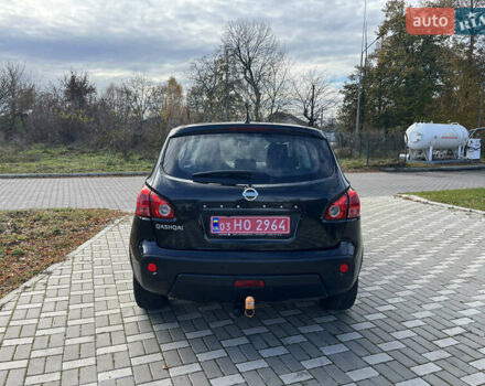 Черный Ниссан Кашкай, объемом двигателя 1.6 л и пробегом 208 тыс. км за 8500 $, фото 3 на Automoto.ua