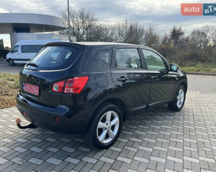 Черный Ниссан Кашкай, объемом двигателя 1.6 л и пробегом 208 тыс. км за 8500 $, фото 2 на Automoto.ua