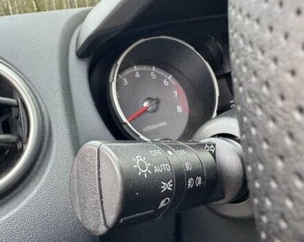 Черный Ниссан Кашкай, объемом двигателя 1.6 л и пробегом 228 тыс. км за 8399 $, фото 25 на Automoto.ua