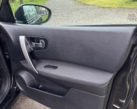 Черный Ниссан Кашкай, объемом двигателя 1.6 л и пробегом 228 тыс. км за 8399 $, фото 30 на Automoto.ua