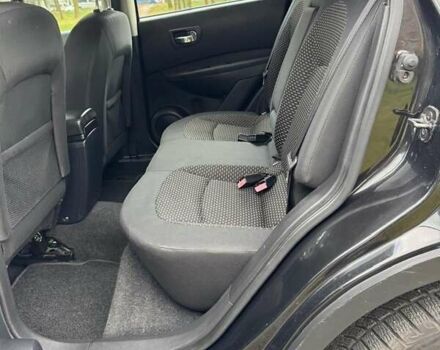 Черный Ниссан Кашкай, объемом двигателя 1.6 л и пробегом 228 тыс. км за 8399 $, фото 34 на Automoto.ua