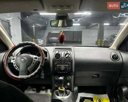 Черный Ниссан Кашкай, объемом двигателя 1.46 л и пробегом 282 тыс. км за 9000 $, фото 8 на Automoto.ua