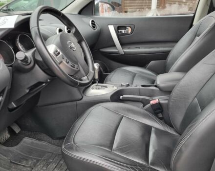 Черный Ниссан Кашкай, объемом двигателя 2 л и пробегом 179 тыс. км за 10500 $, фото 21 на Automoto.ua