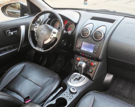 Чорний Ніссан Кашкай, об'ємом двигуна 2 л та пробігом 313 тис. км за 7200 $, фото 16 на Automoto.ua