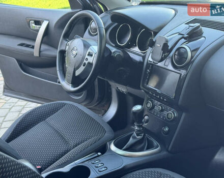 Черный Ниссан Кашкай, объемом двигателя 2 л и пробегом 250 тыс. км за 8450 $, фото 21 на Automoto.ua