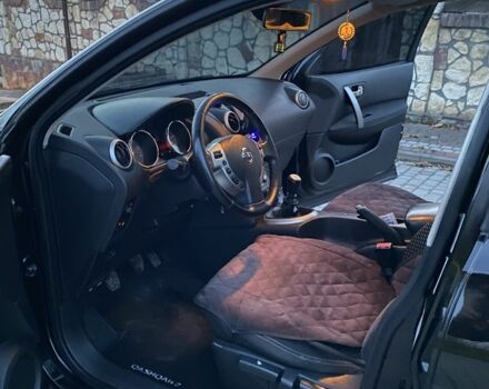 Черный Ниссан Кашкай, объемом двигателя 1.5 л и пробегом 221 тыс. км за 7700 $, фото 5 на Automoto.ua