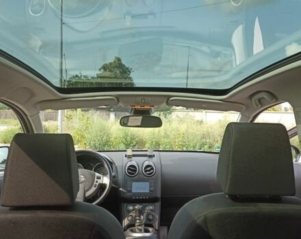 Черный Ниссан Кашкай, объемом двигателя 2 л и пробегом 203 тыс. км за 10000 $, фото 4 на Automoto.ua