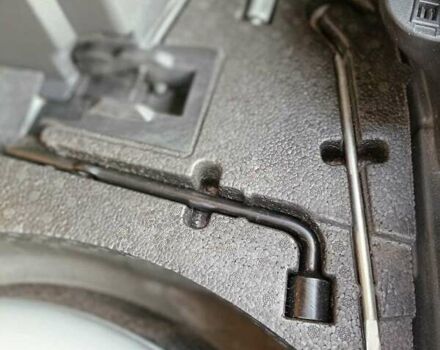 Черный Ниссан Кашкай, объемом двигателя 2 л и пробегом 214 тыс. км за 9400 $, фото 16 на Automoto.ua