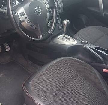 Черный Ниссан Кашкай, объемом двигателя 2 л и пробегом 240 тыс. км за 9800 $, фото 5 на Automoto.ua