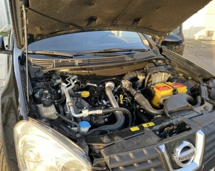 Черный Ниссан Кашкай, объемом двигателя 1.5 л и пробегом 221 тыс. км за 7700 $, фото 7 на Automoto.ua