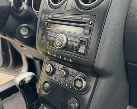 Черный Ниссан Кашкай, объемом двигателя 1.6 л и пробегом 228 тыс. км за 8399 $, фото 23 на Automoto.ua