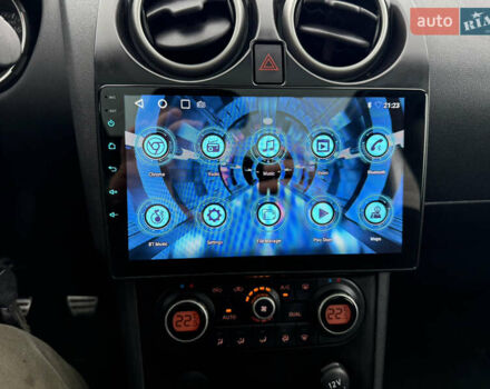 Черный Ниссан Кашкай, объемом двигателя 1.5 л и пробегом 230 тыс. км за 8950 $, фото 50 на Automoto.ua