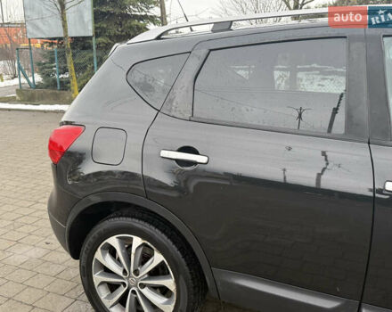 Черный Ниссан Кашкай, объемом двигателя 1.5 л и пробегом 230 тыс. км за 8950 $, фото 34 на Automoto.ua