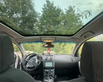 Черный Ниссан Кашкай, объемом двигателя 1.5 л и пробегом 280 тыс. км за 8500 $, фото 6 на Automoto.ua