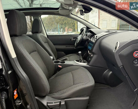 Черный Ниссан Кашкай, объемом двигателя 1.5 л и пробегом 230 тыс. км за 8950 $, фото 55 на Automoto.ua