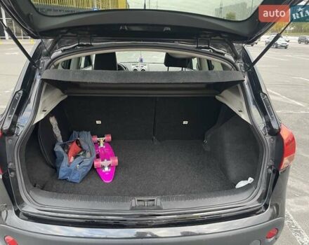 Черный Ниссан Кашкай, объемом двигателя 2 л и пробегом 268 тыс. км за 8950 $, фото 8 на Automoto.ua