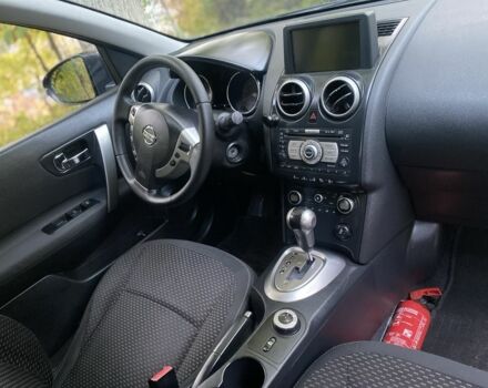 Черный Ниссан Кашкай, объемом двигателя 2 л и пробегом 247 тыс. км за 10500 $, фото 15 на Automoto.ua