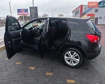 Черный Ниссан Кашкай, объемом двигателя 1.5 л и пробегом 195 тыс. км за 9150 $, фото 4 на Automoto.ua