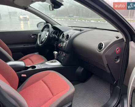 Черный Ниссан Кашкай, объемом двигателя 2 л и пробегом 216 тыс. км за 8300 $, фото 11 на Automoto.ua