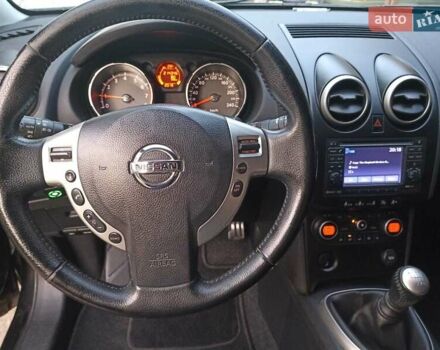 Черный Ниссан Кашкай, объемом двигателя 2 л и пробегом 214 тыс. км за 9400 $, фото 11 на Automoto.ua
