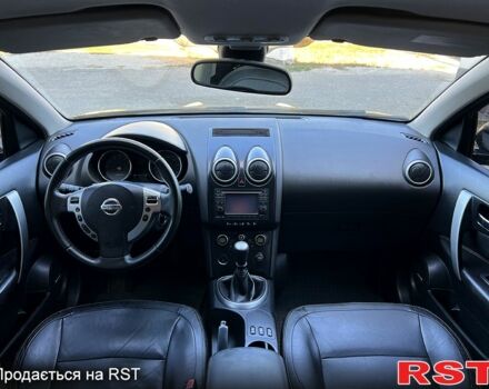 Черный Ниссан Кашкай, объемом двигателя 2 л и пробегом 240 тыс. км за 8950 $, фото 4 на Automoto.ua