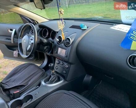 Черный Ниссан Кашкай, объемом двигателя 2 л и пробегом 300 тыс. км за 8500 $, фото 8 на Automoto.ua