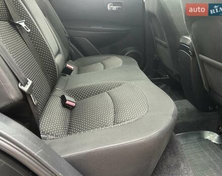 Черный Ниссан Кашкай, объемом двигателя 1.5 л и пробегом 209 тыс. км за 8290 $, фото 86 на Automoto.ua