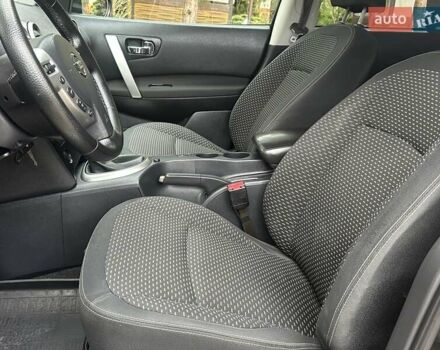 Черный Ниссан Кашкай, объемом двигателя 1.5 л и пробегом 209 тыс. км за 8250 $, фото 68 на Automoto.ua