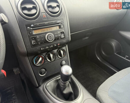 Черный Ниссан Кашкай, объемом двигателя 1.5 л и пробегом 225 тыс. км за 7700 $, фото 12 на Automoto.ua