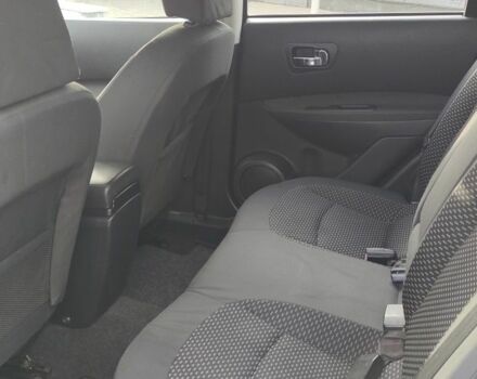 Черный Ниссан Кашкай, объемом двигателя 1.5 л и пробегом 255 тыс. км за 8250 $, фото 7 на Automoto.ua