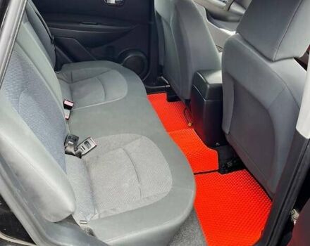 Черный Ниссан Кашкай, объемом двигателя 1.6 л и пробегом 185 тыс. км за 8300 $, фото 5 на Automoto.ua