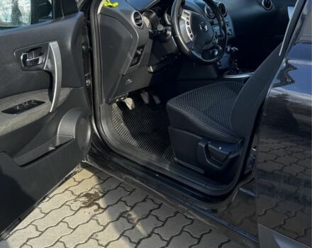 Черный Ниссан Кашкай, объемом двигателя 1.5 л и пробегом 280 тыс. км за 8600 $, фото 1 на Automoto.ua