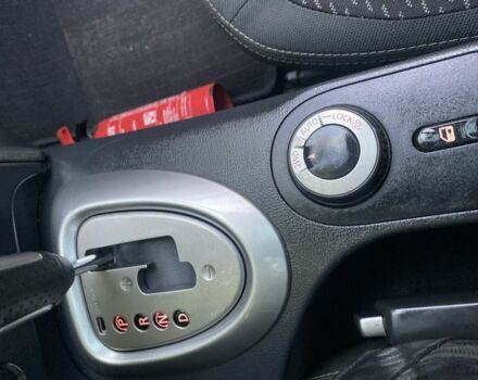 Черный Ниссан Кашкай, объемом двигателя 2 л и пробегом 247 тыс. км за 10500 $, фото 21 на Automoto.ua