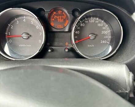 Черный Ниссан Кашкай, объемом двигателя 2 л и пробегом 242 тыс. км за 9000 $, фото 6 на Automoto.ua