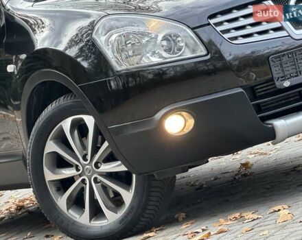 Черный Ниссан Кашкай, объемом двигателя 1.5 л и пробегом 209 тыс. км за 8290 $, фото 3 на Automoto.ua
