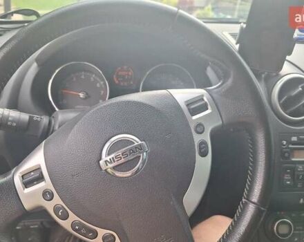 Черный Ниссан Кашкай, объемом двигателя 1.6 л и пробегом 207 тыс. км за 9500 $, фото 8 на Automoto.ua