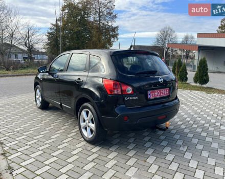 Черный Ниссан Кашкай, объемом двигателя 1.6 л и пробегом 208 тыс. км за 8500 $, фото 4 на Automoto.ua