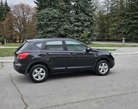 Черный Ниссан Кашкай, объемом двигателя 2 л и пробегом 143 тыс. км за 8300 $, фото 11 на Automoto.ua