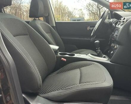 Черный Ниссан Кашкай, объемом двигателя 1.5 л и пробегом 209 тыс. км за 8290 $, фото 72 на Automoto.ua