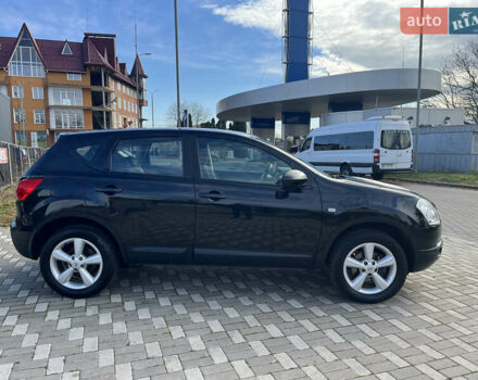 Черный Ниссан Кашкай, объемом двигателя 1.6 л и пробегом 208 тыс. км за 8500 $, фото 1 на Automoto.ua