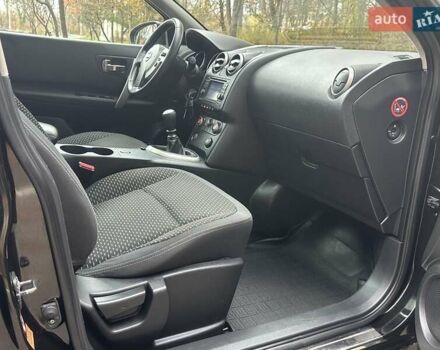 Черный Ниссан Кашкай, объемом двигателя 1.5 л и пробегом 209 тыс. км за 8250 $, фото 73 на Automoto.ua