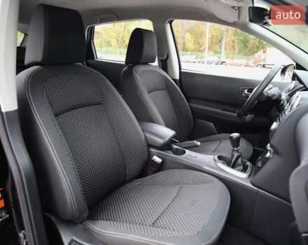 Черный Ниссан Кашкай, объемом двигателя 2.02 л и пробегом 247 тыс. км за 10200 $, фото 9 на Automoto.ua