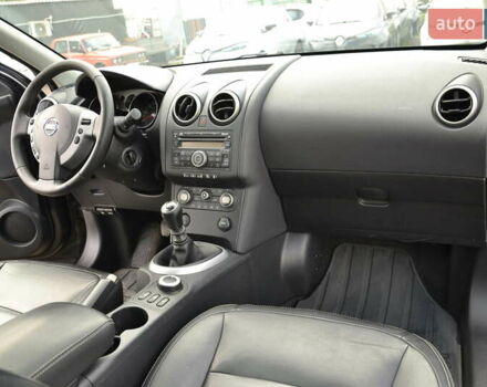 Чорний Ніссан Кашкай, об'ємом двигуна 2 л та пробігом 190 тис. км за 8999 $, фото 23 на Automoto.ua