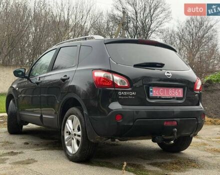 Черный Ниссан Кашкай, объемом двигателя 1.5 л и пробегом 261 тыс. км за 10500 $, фото 18 на Automoto.ua