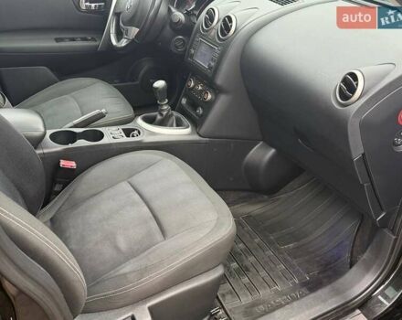 Черный Ниссан Кашкай, объемом двигателя 1.5 л и пробегом 261 тыс. км за 10500 $, фото 24 на Automoto.ua