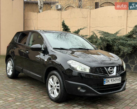 Черный Ниссан Кашкай, объемом двигателя 1.46 л и пробегом 330 тыс. км за 9000 $, фото 7 на Automoto.ua