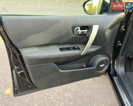 Чорний Ніссан Кашкай, об'ємом двигуна 2 л та пробігом 230 тис. км за 12299 $, фото 100 на Automoto.ua