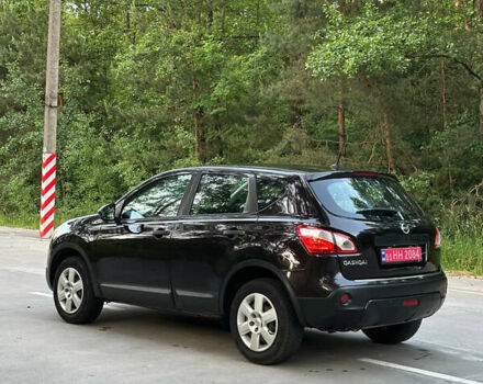 Чорний Ніссан Кашкай, об'ємом двигуна 1.6 л та пробігом 195 тис. км за 9150 $, фото 5 на Automoto.ua